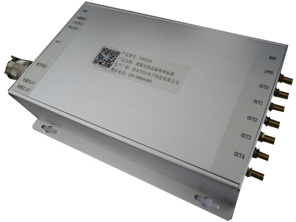 SYN3305型 驯服高稳晶振频率标准